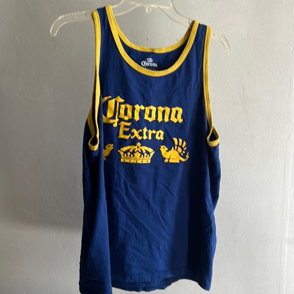 Corona tank - Picture 1 of 1